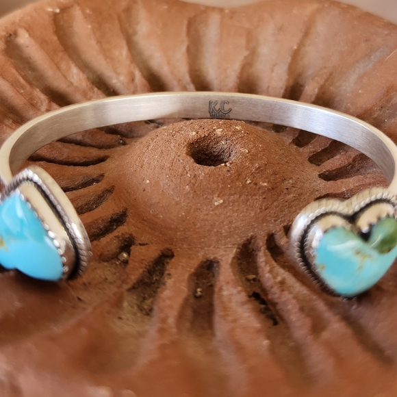 Native American Sterling Silver Turquoise Floating Heart Open Cuff Bracelet - Picture 5 of 7